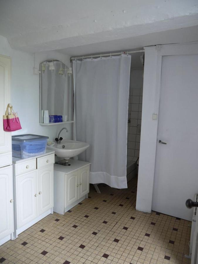Bed and Breakfast Les Miquelots Pont-d'Ouilly Exterior foto